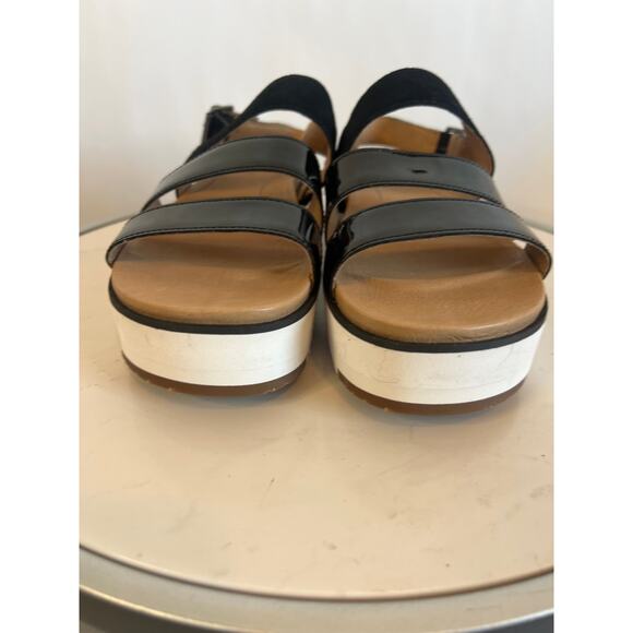 UGG Women's Braelynn
Platform Slingback Sandals. Black patent leather suede SZ 9 - Picture 5 of 10